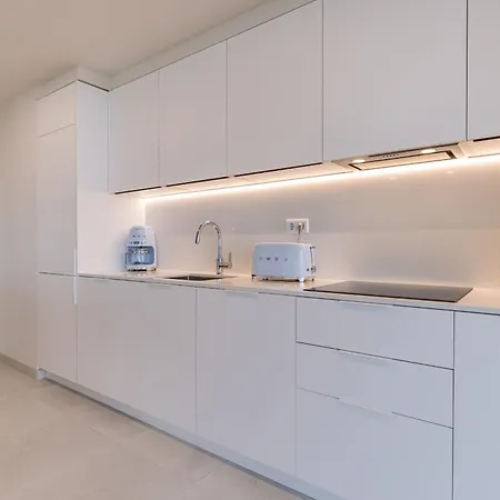 Bayline Xiii Apartament *